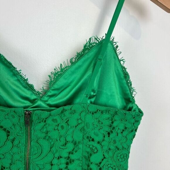 Bardot US 4 XS Emerald Green Lace Sleeveless Midi Dress Slit Bodycon Party - Picture 12 of 15